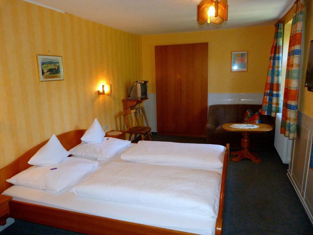Pension Loeffelschmiede Lenzkirch Pokoj fotografie
